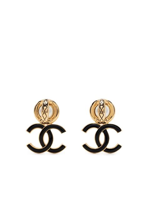 aretes de chanel de oro